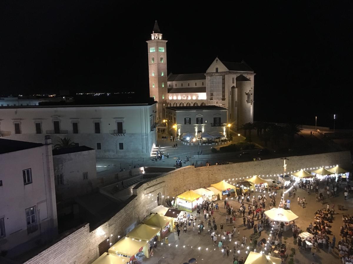 Levante Trani Luaran gambar